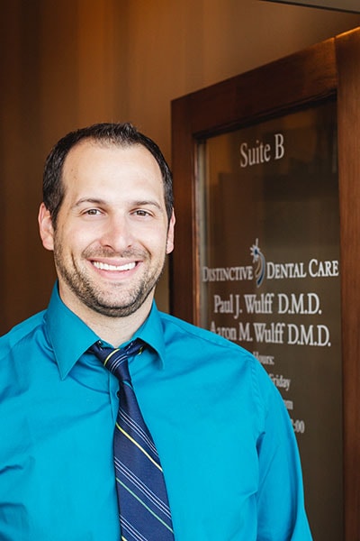 Prescott dentist Dr. Aaron Wulff who offers dentures