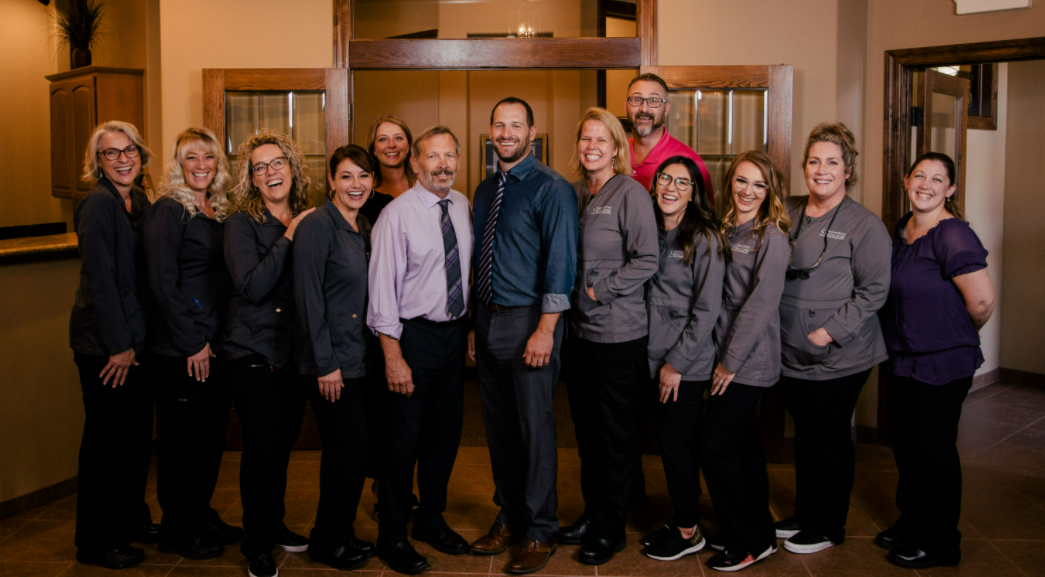 Image of the team who provides distinctive dentistry.